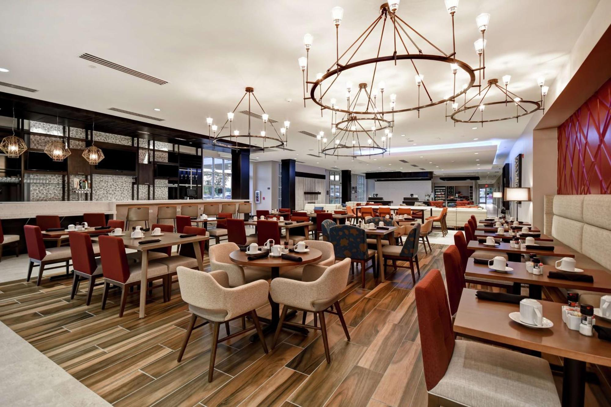 Hilton Garden Inn Lansing West Εξωτερικό φωτογραφία